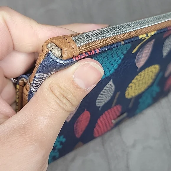 Relic Wallet - Picture 8 of 13